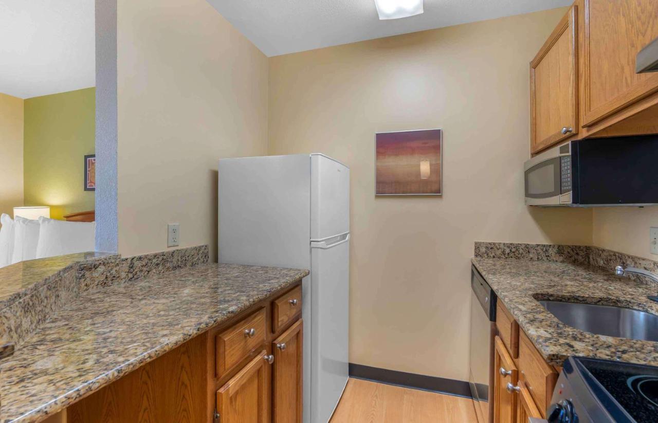 Extended Stay America Suites - Newport News - Yorktown エクステリア 写真