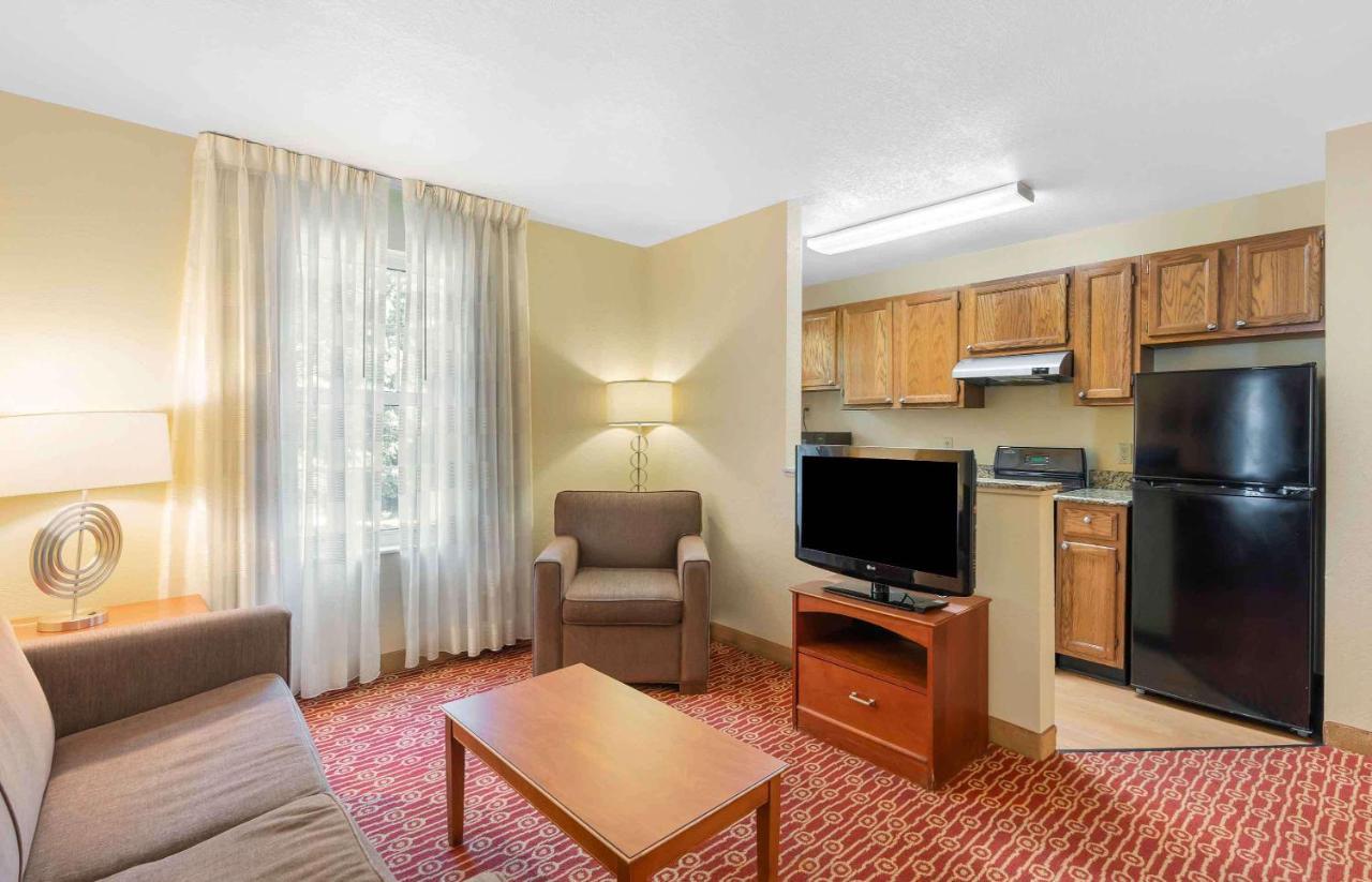Extended Stay America Suites - Newport News - Yorktown エクステリア 写真