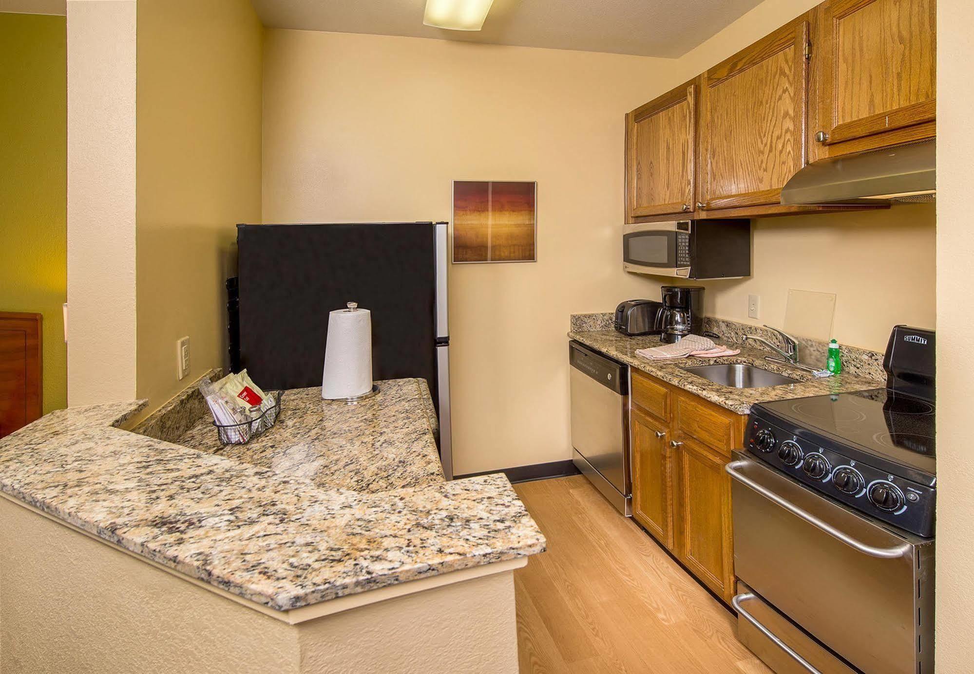 Extended Stay America Suites - Newport News - Yorktown エクステリア 写真
