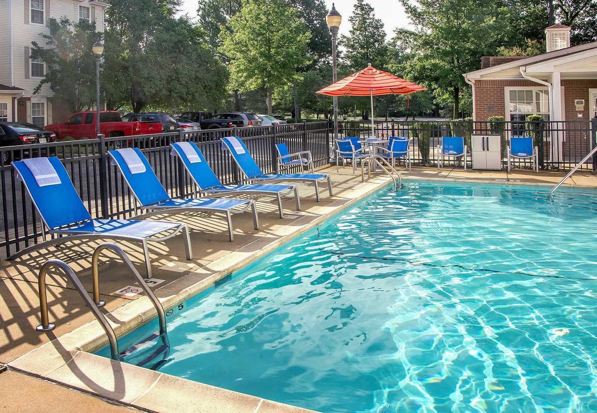 Extended Stay America Suites - Newport News - Yorktown エクステリア 写真
